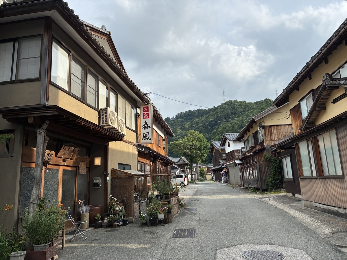 白山市白峰 重要伝統的建造物群保存地区 お宿春風前