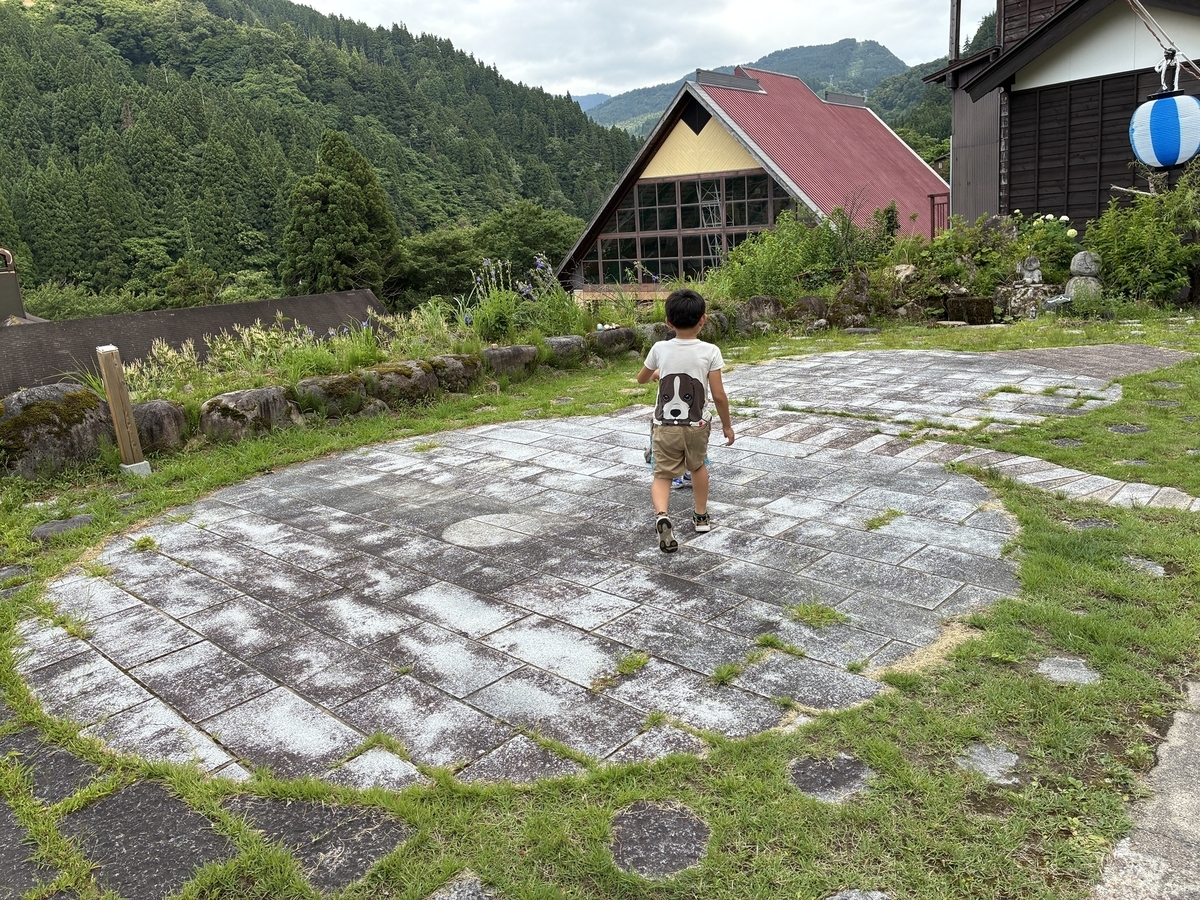 白峰 重要伝統的建造物群保存地区 雪だるまガーデン