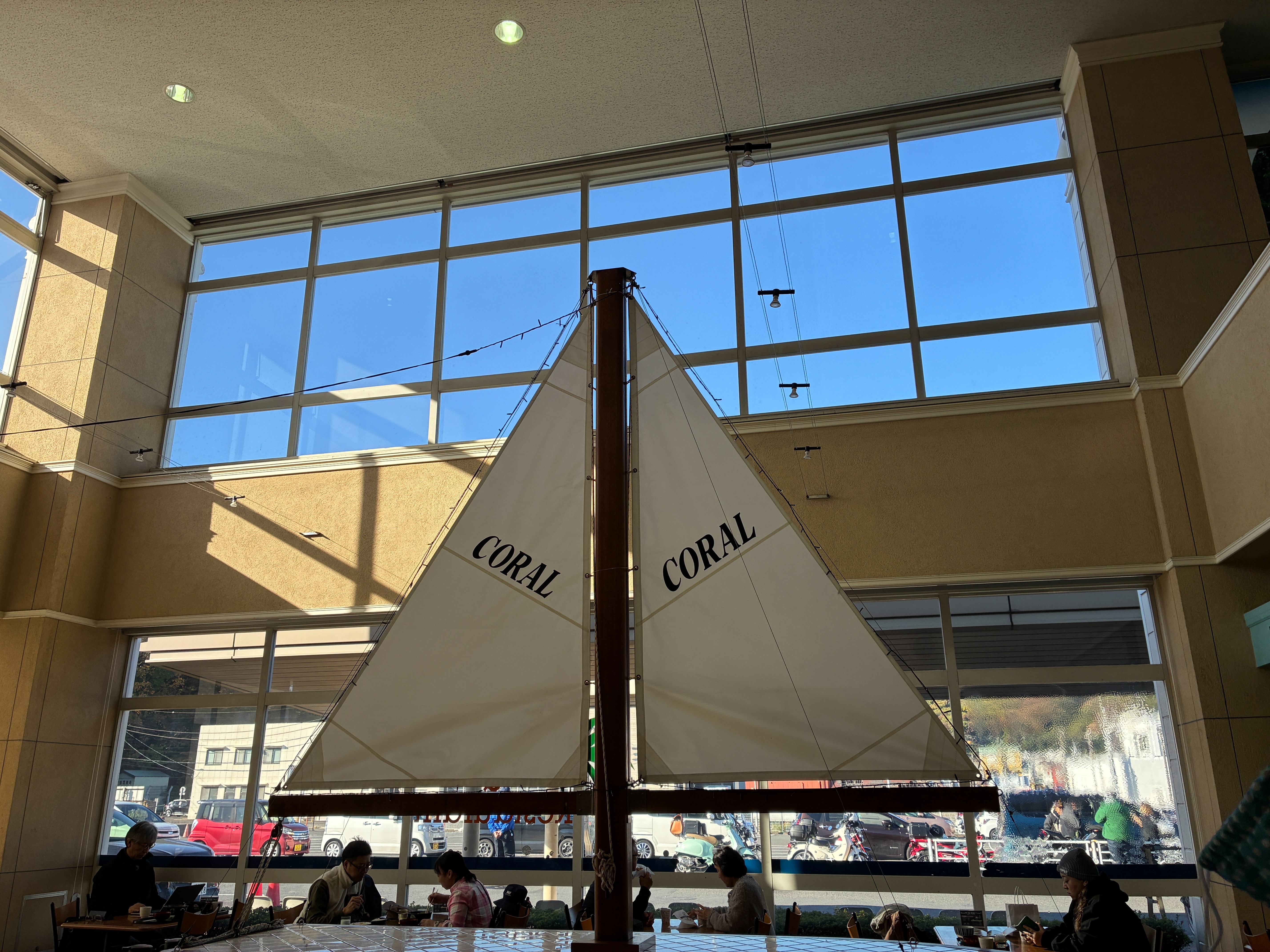 東京湾フェリー 久里浜港 コーラル店内