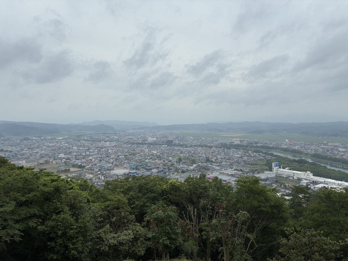 船岡城址公園 観音像西側展望台