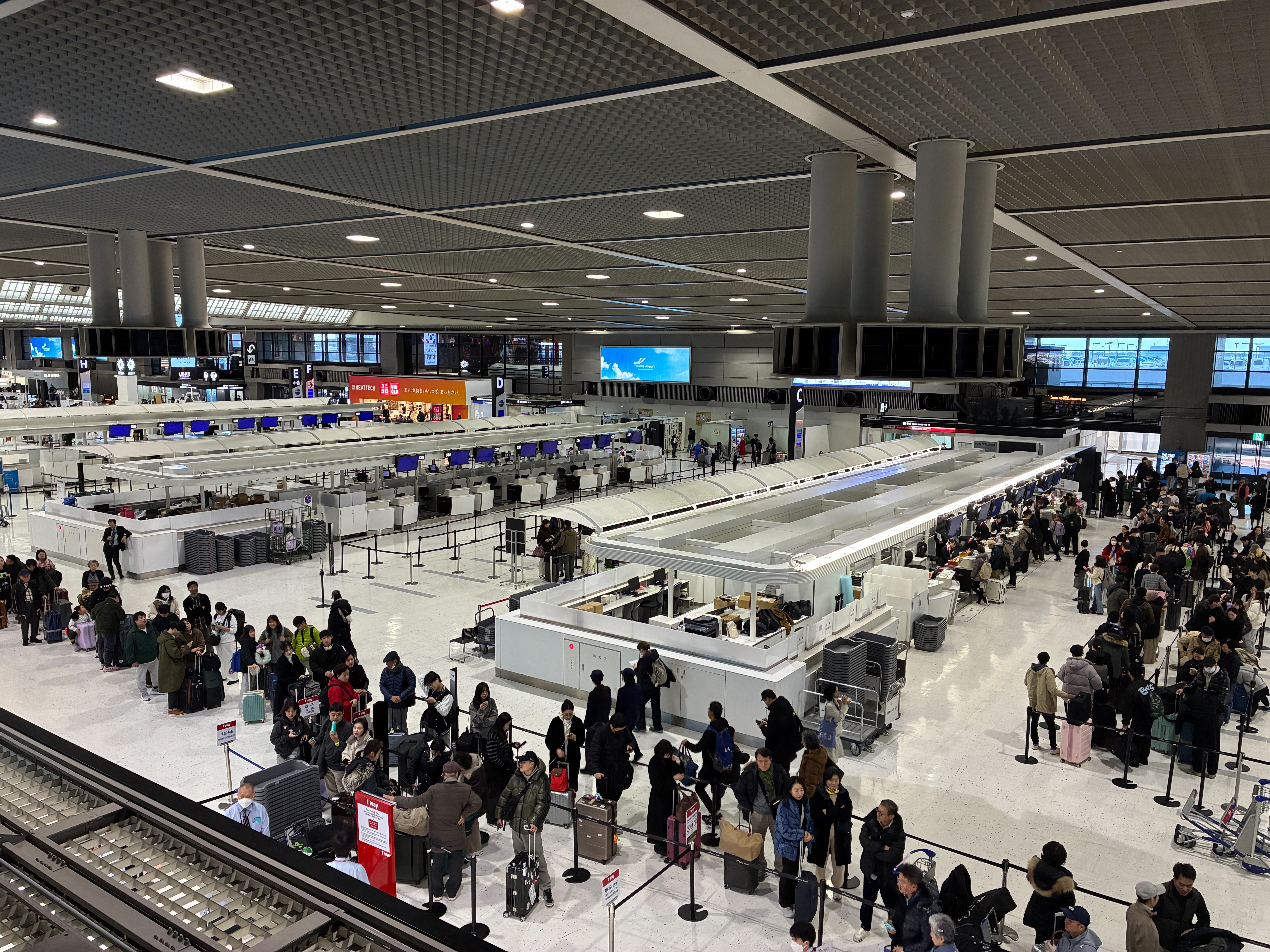 成田空港第2ターミナル 出発ロビー
