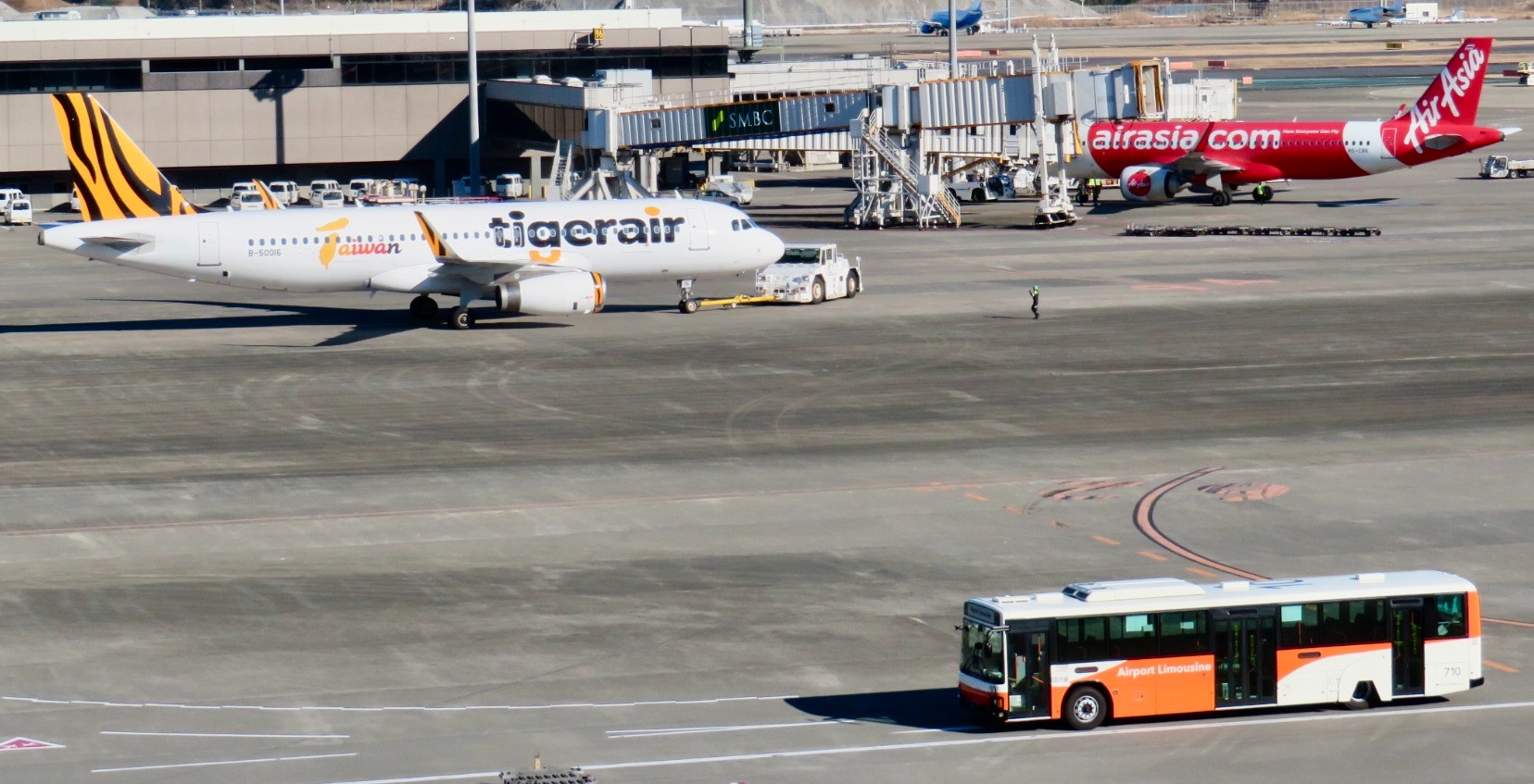 成田空港第2ターミナル 見学デッキ(南) タイガーエア台湾