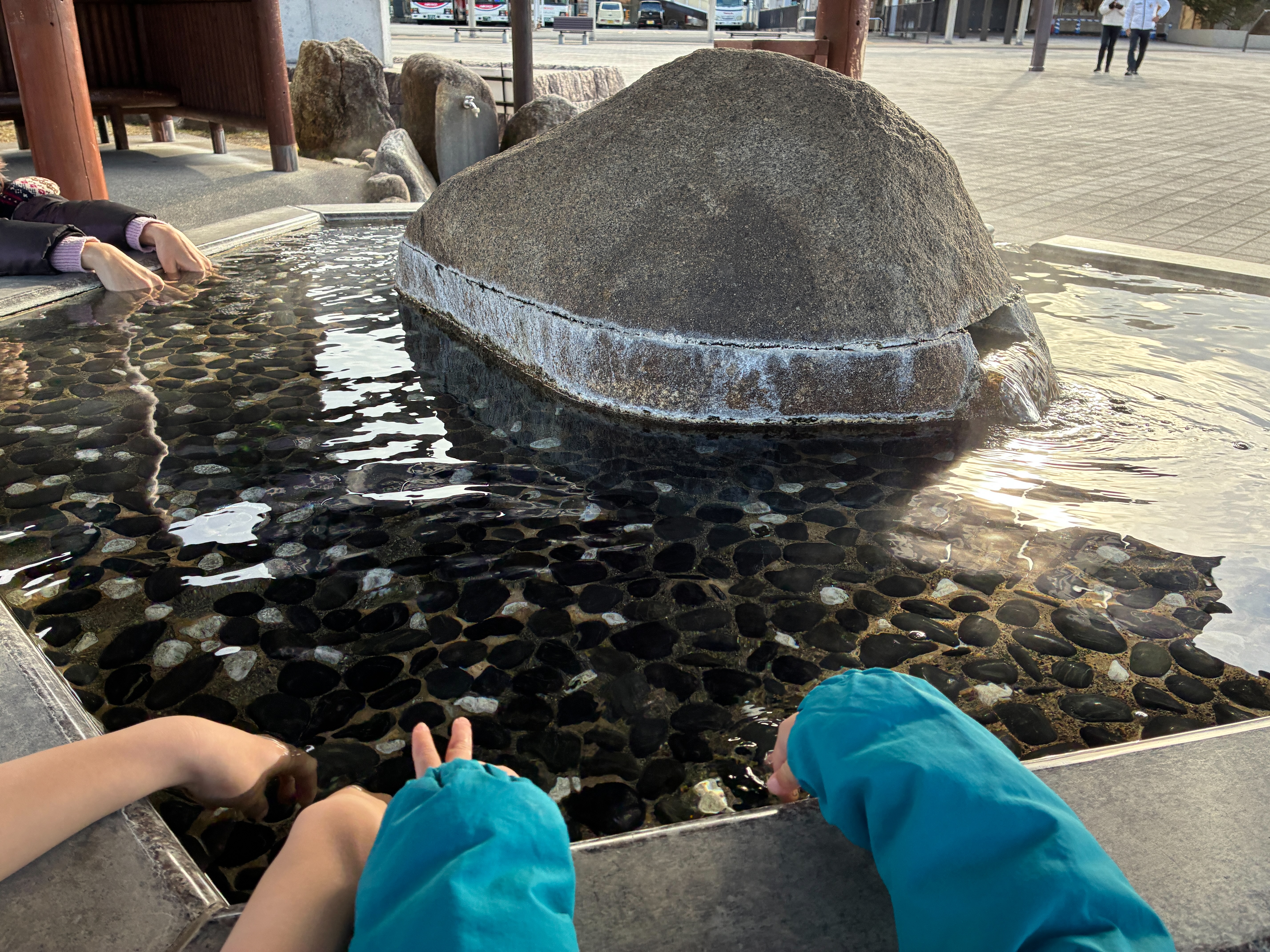 鬼怒太の湯 手湯