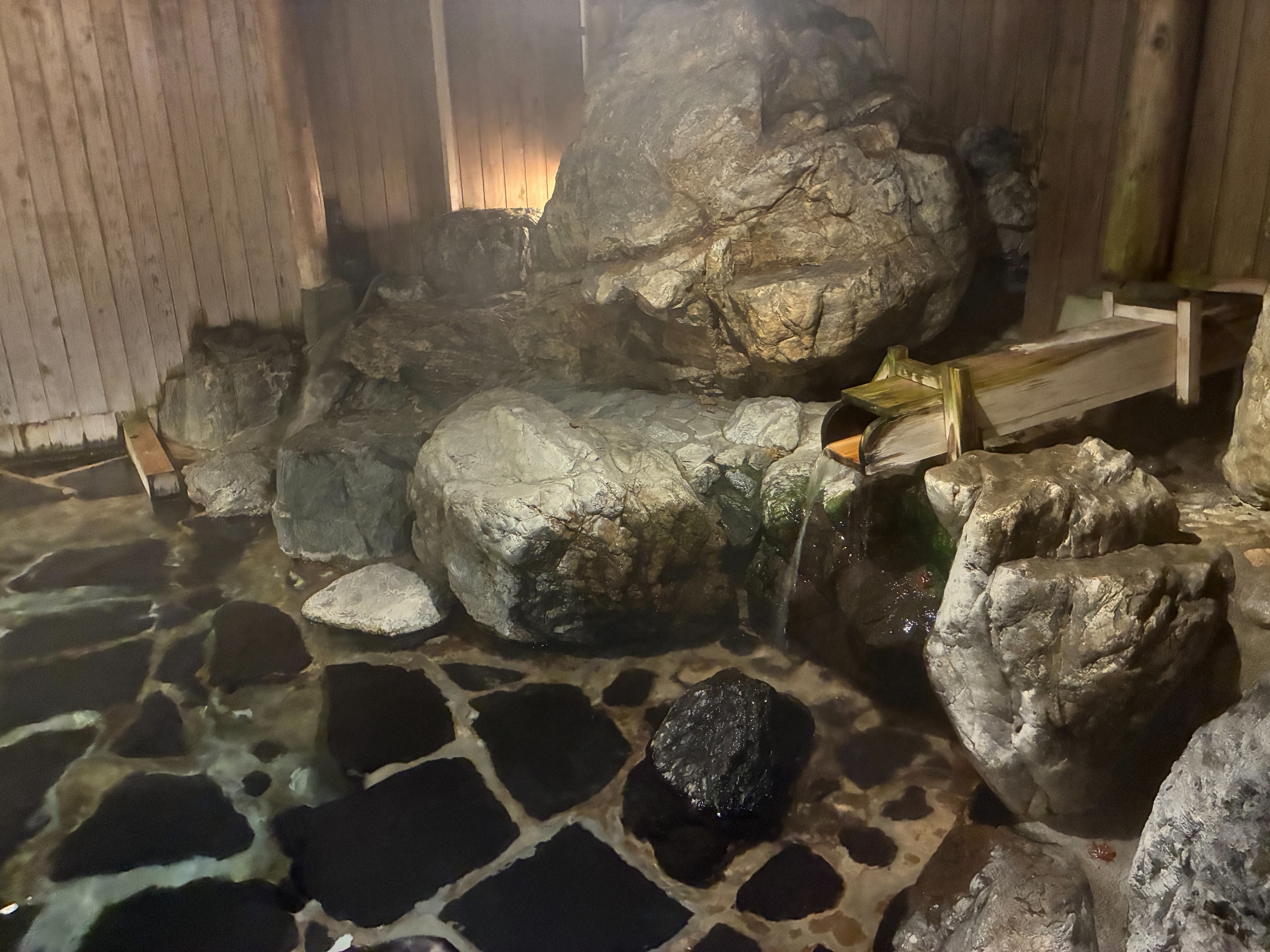 ホテル湯西川 貸切風呂 源泉かけ流し