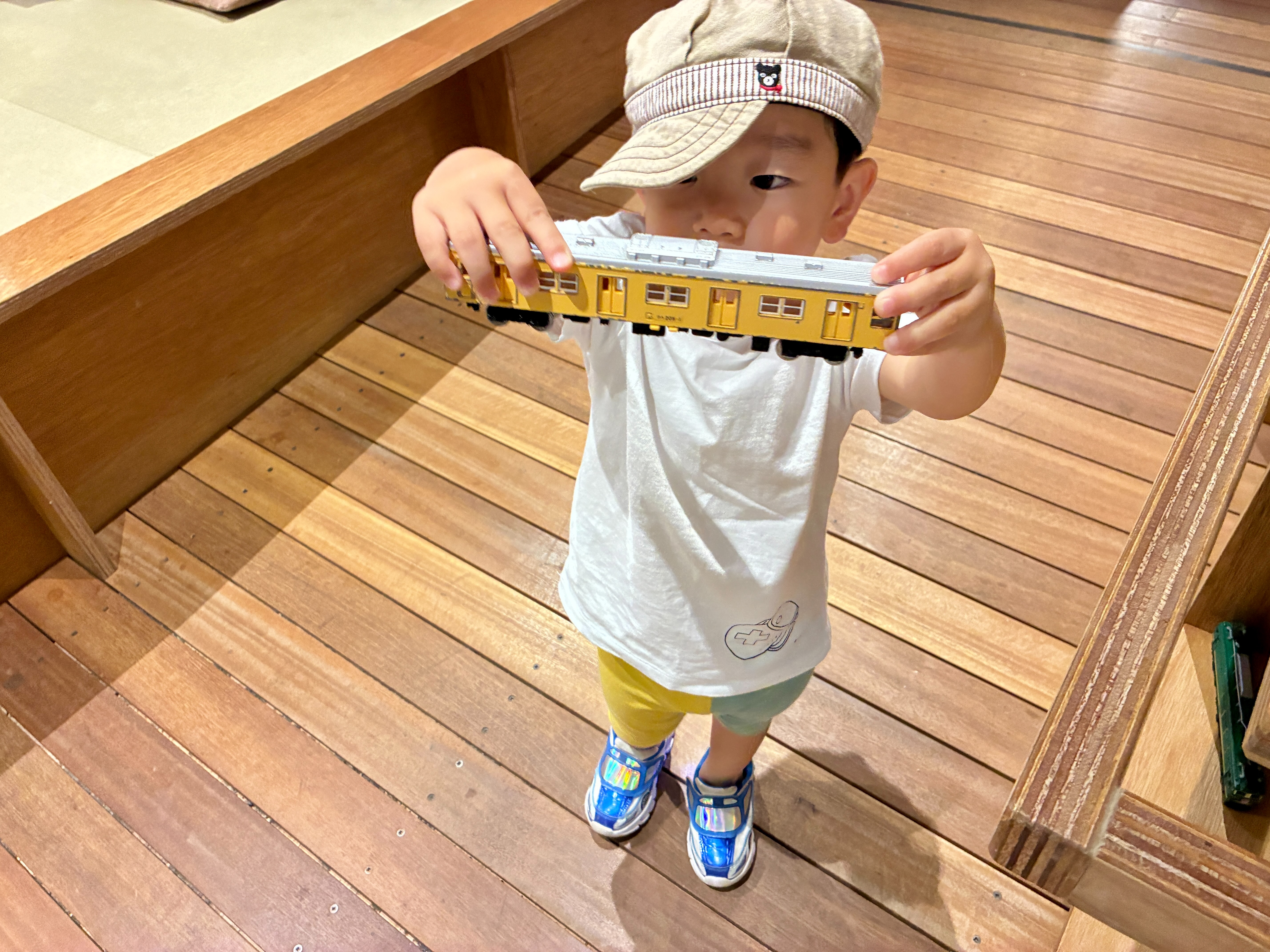 小松KABULET 電車の模型