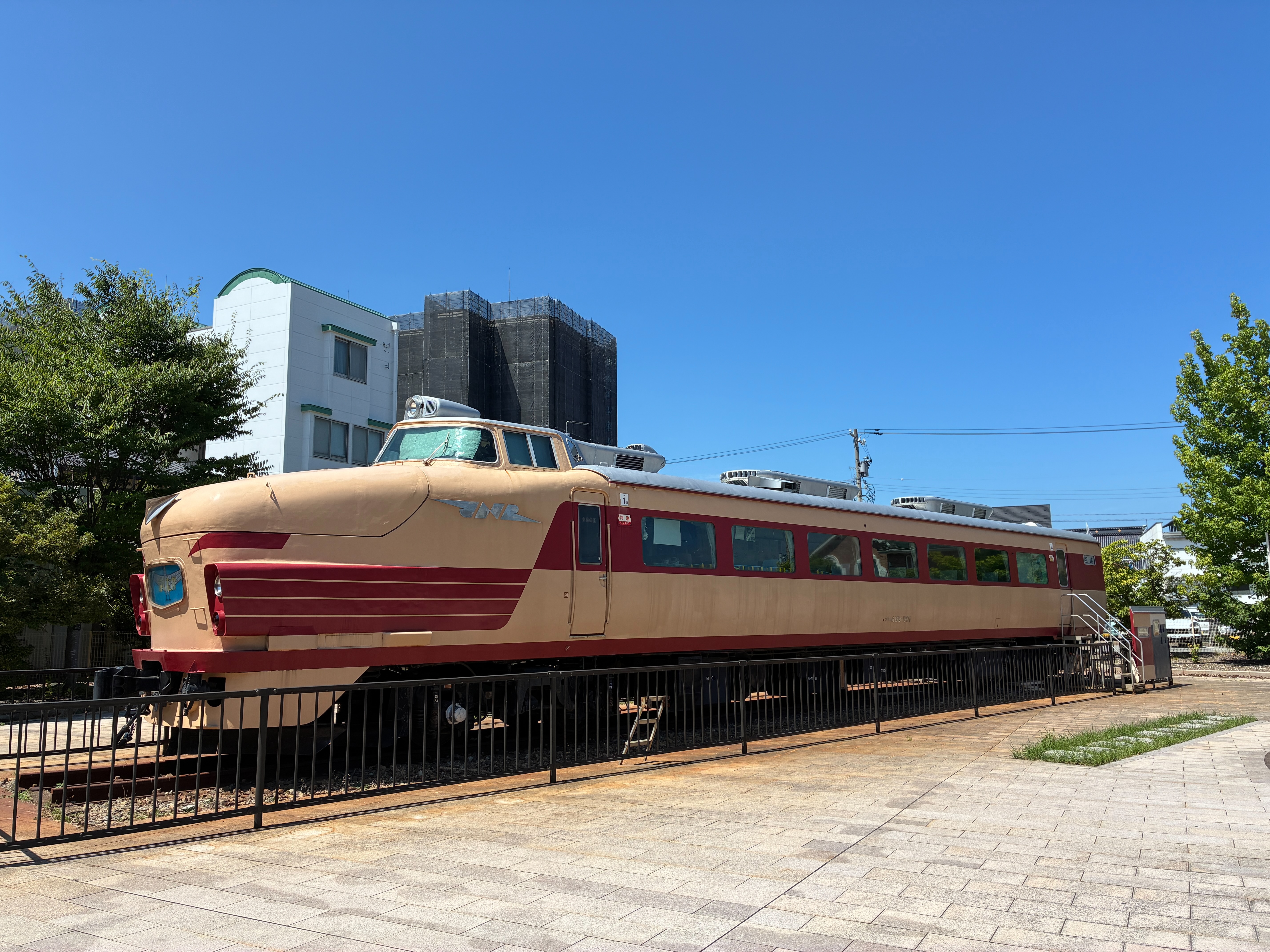 土居原ボンネット広場 クハ489-501 ボンネット型特急電車