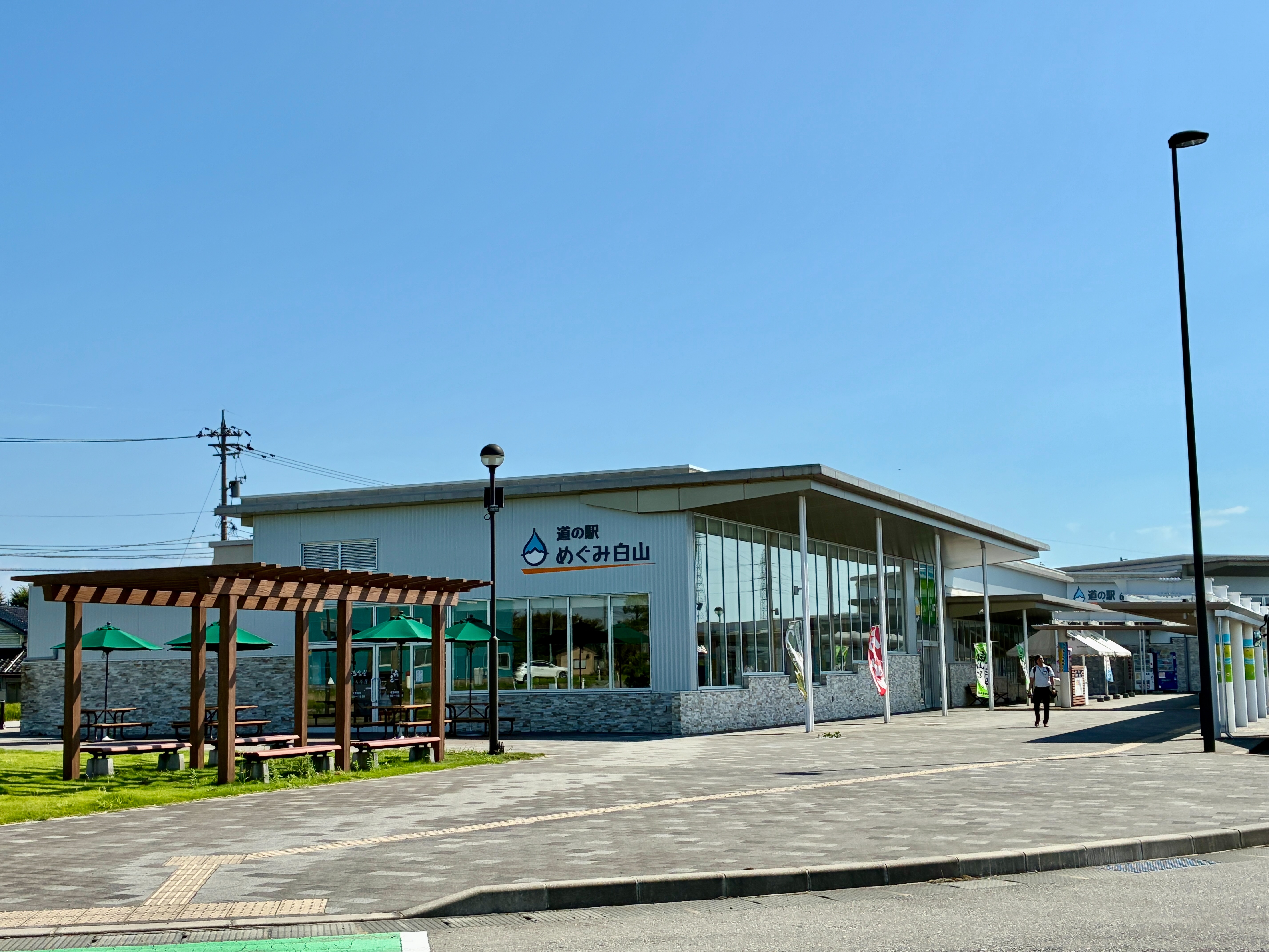 道の駅 めぐみ白山 外観