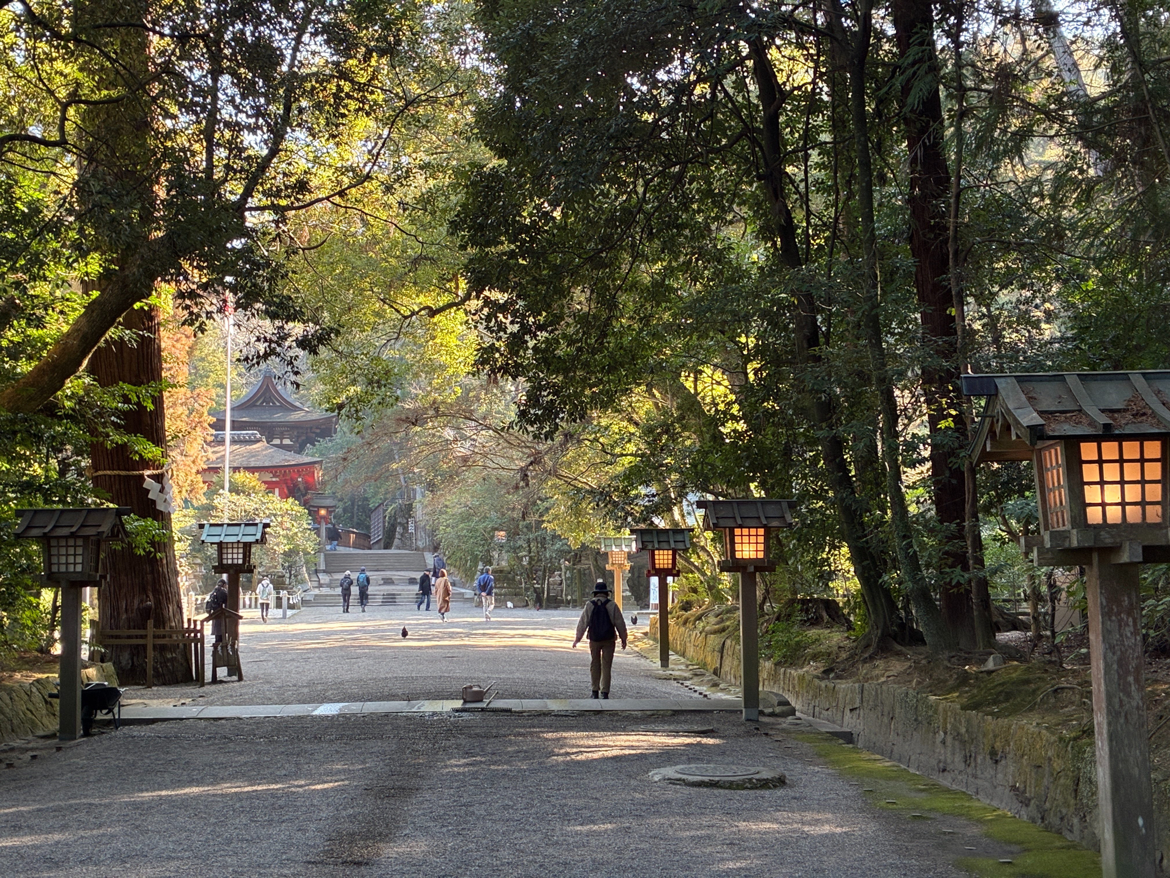 石上神宮 境内
