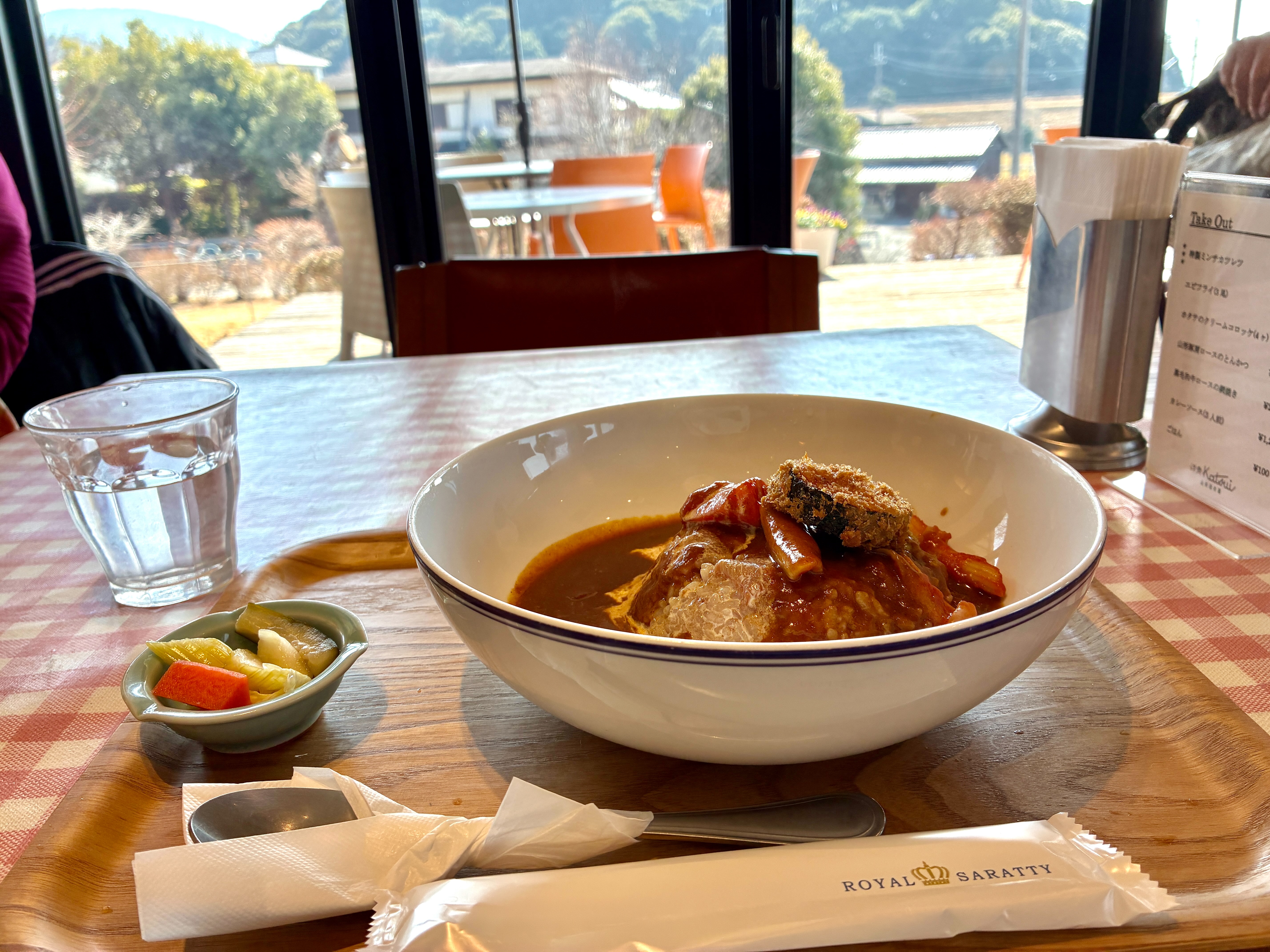 洋食Katsui 山の辺の道 山の辺カレーと古墳