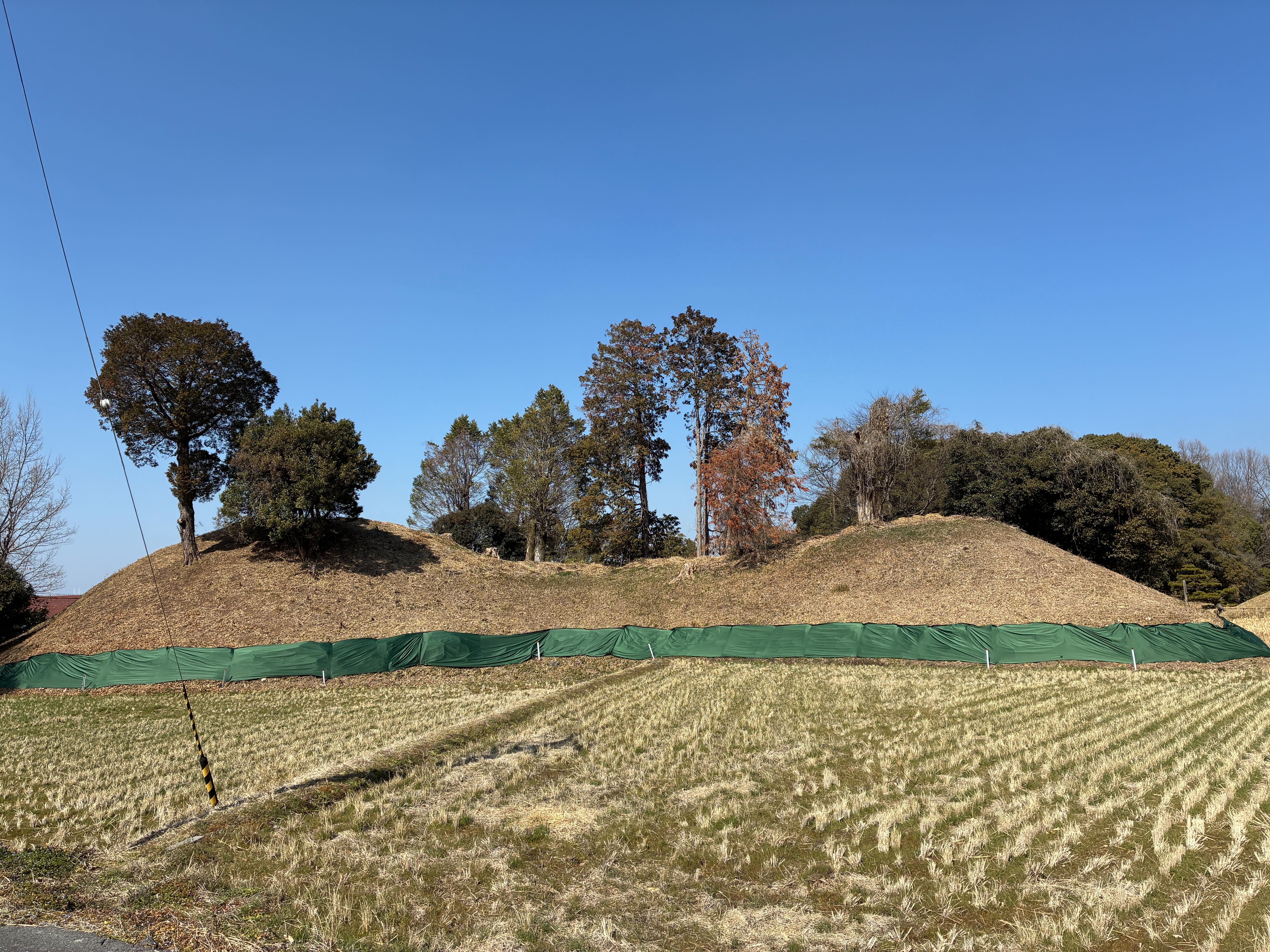 南アンド山古墳（崇神天皇山辺道勾岡上陵陪冢は号）