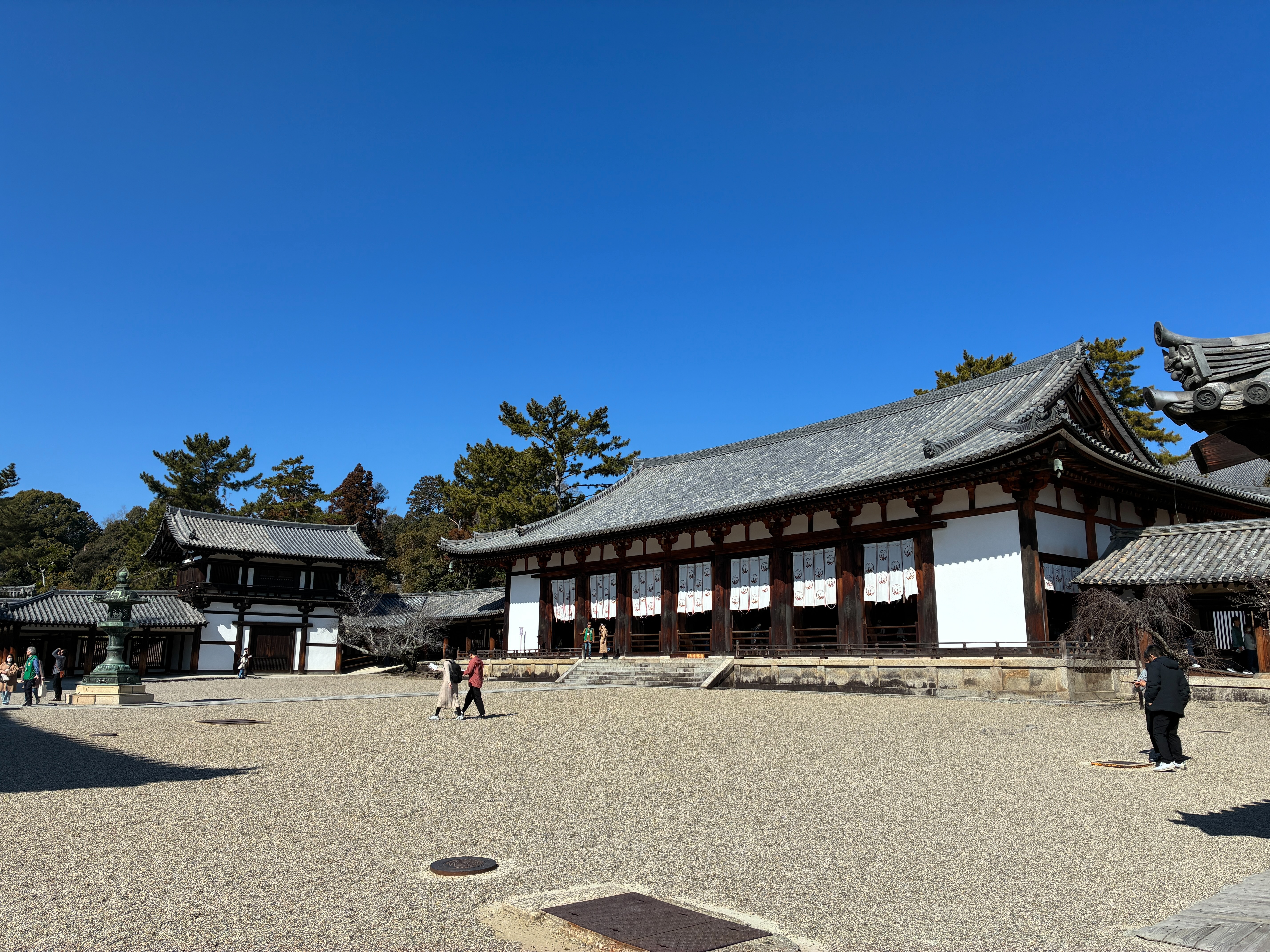 法隆寺 西院伽藍 国宝 大講堂と経蔵