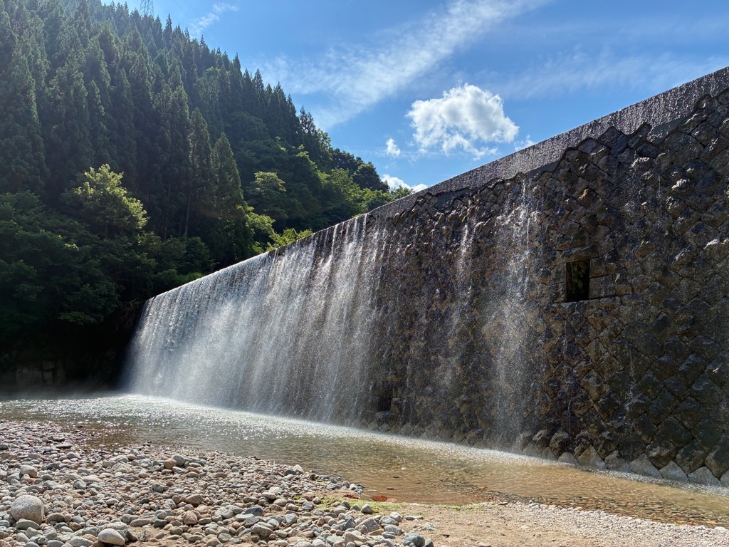 片貝山ノ守キャンプ場 片貝川