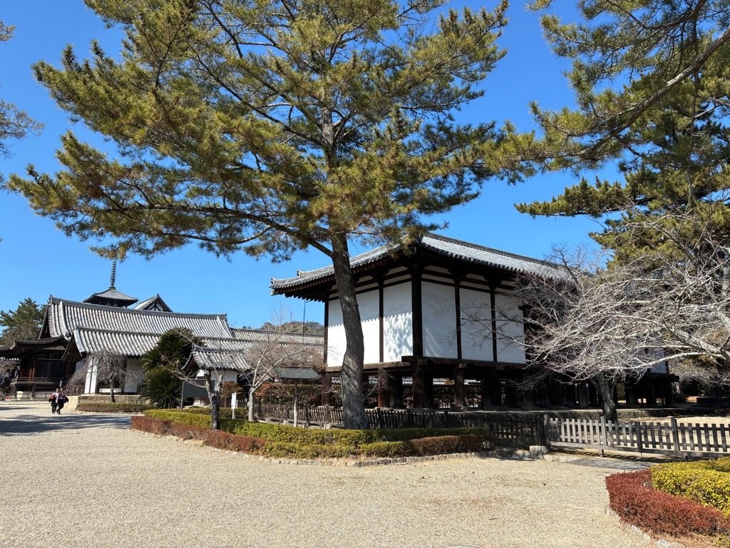 法隆寺 国宝 綱封蔵