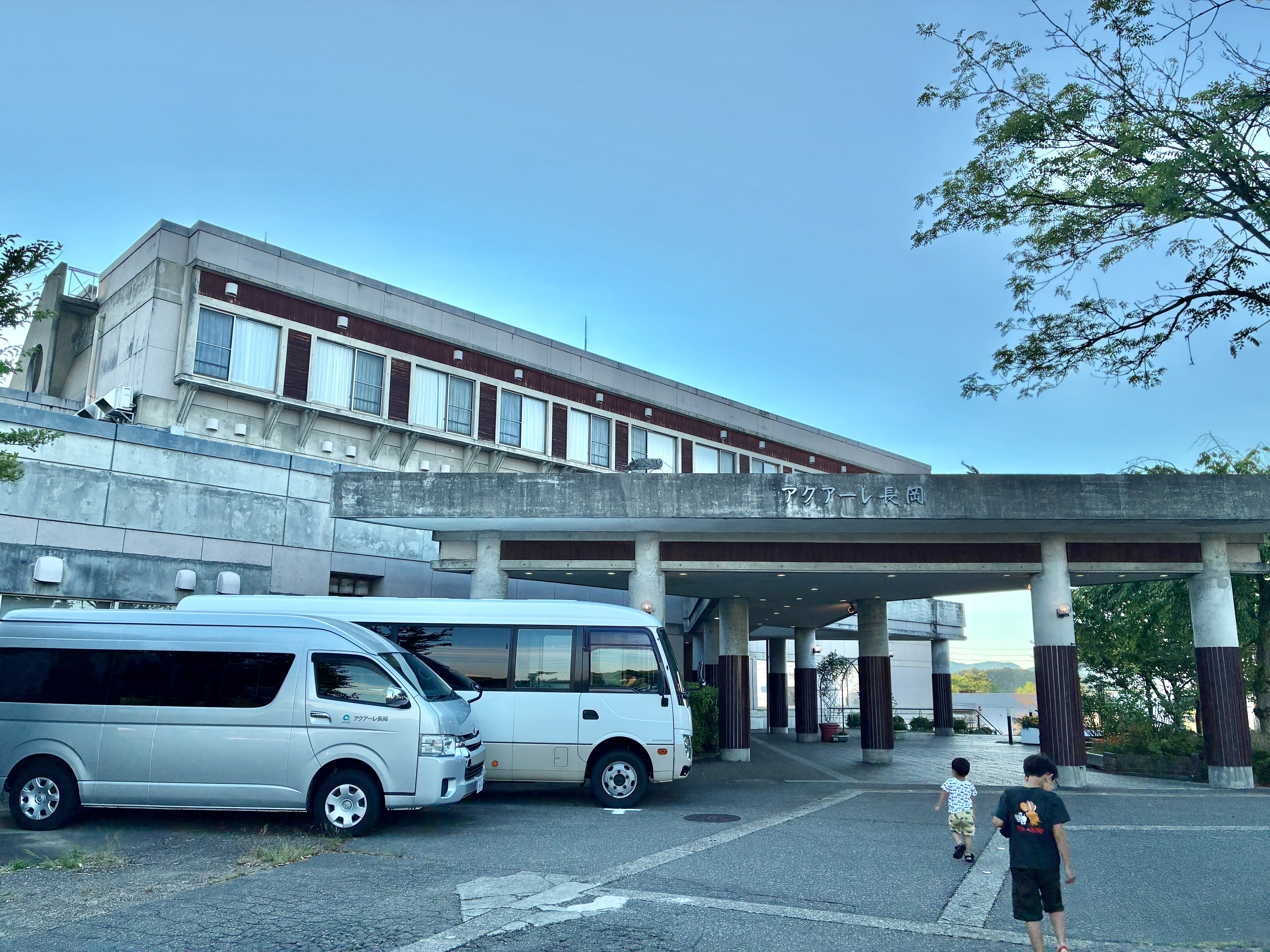 アクアーレ長岡 外観