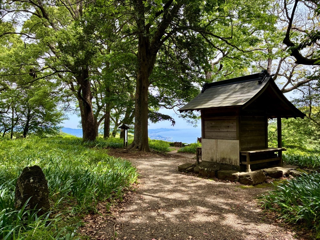 石垣山城 本丸の社