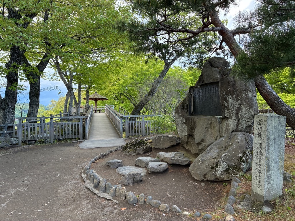 小諸城址 懐古園 千曲川旅情の歌石碑