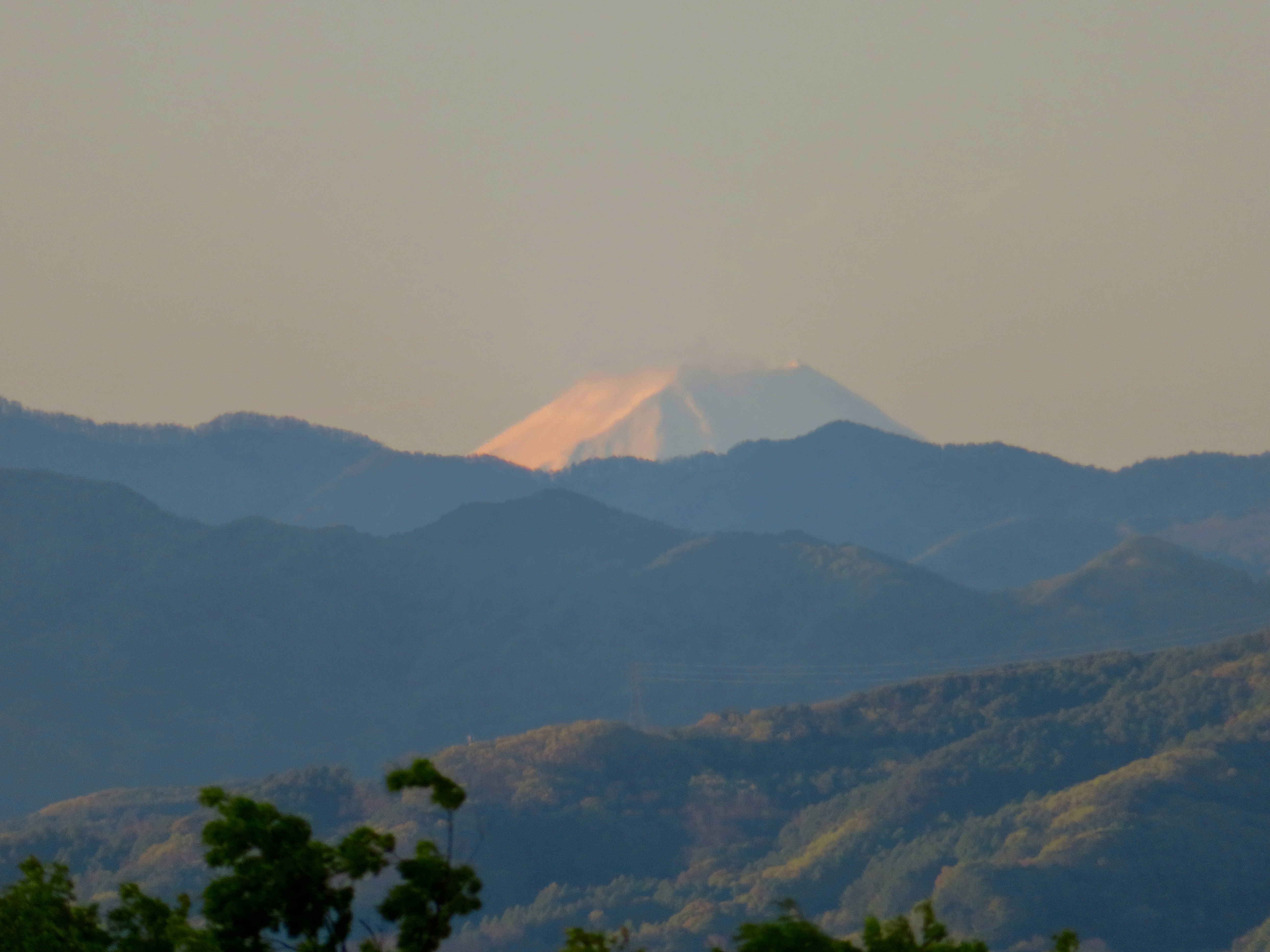小諸グランドキャッスルホテル 部屋からの眺め 富士山