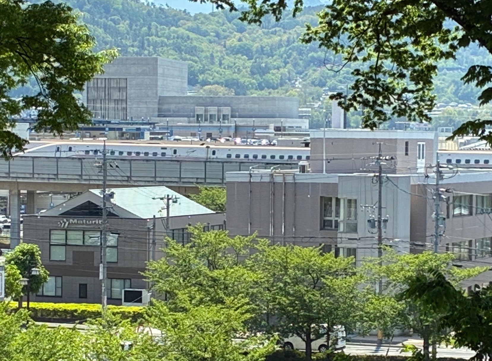 上田城跡 北陸新幹線