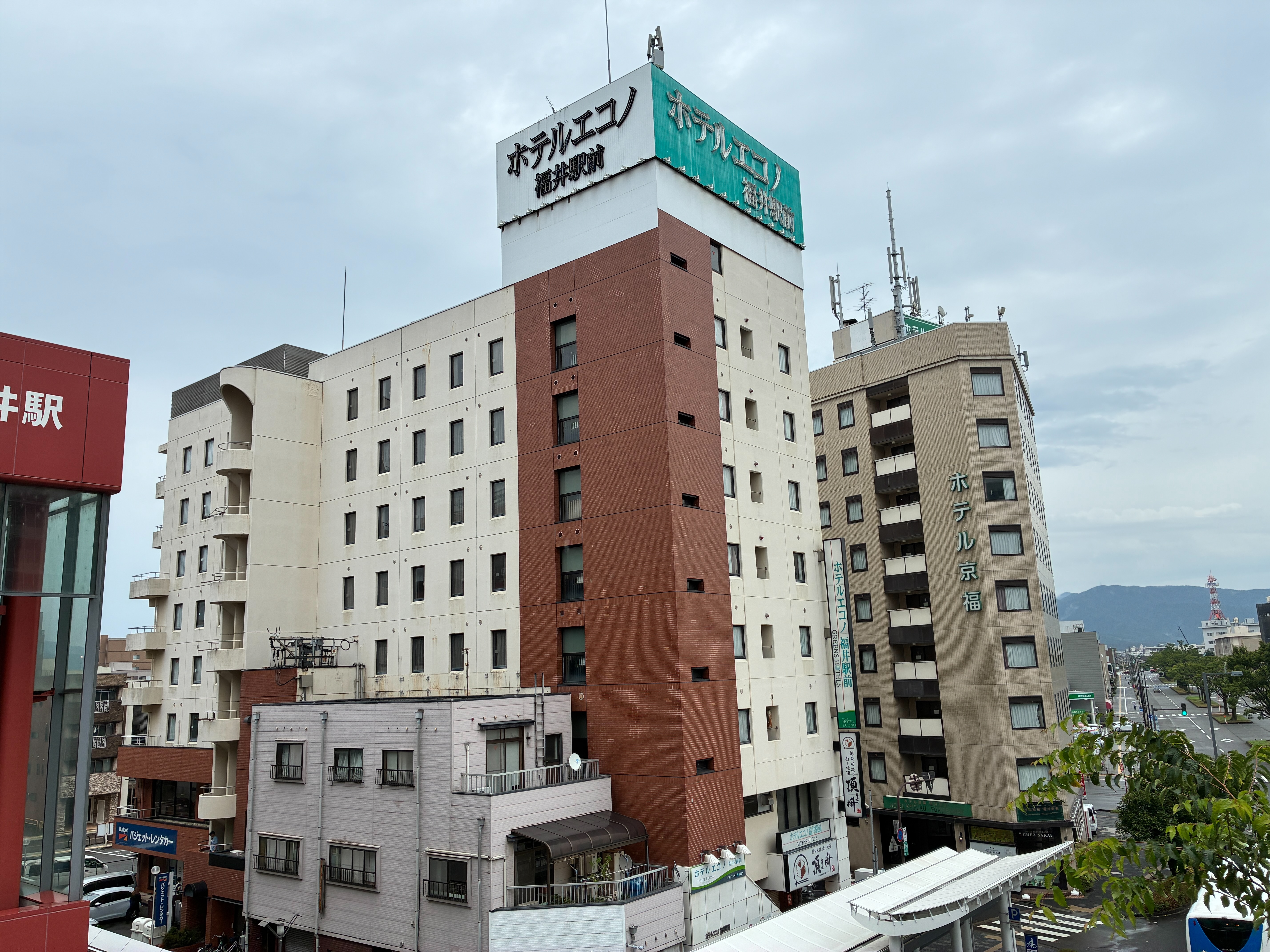 ホテルエコノ福井駅前 外観