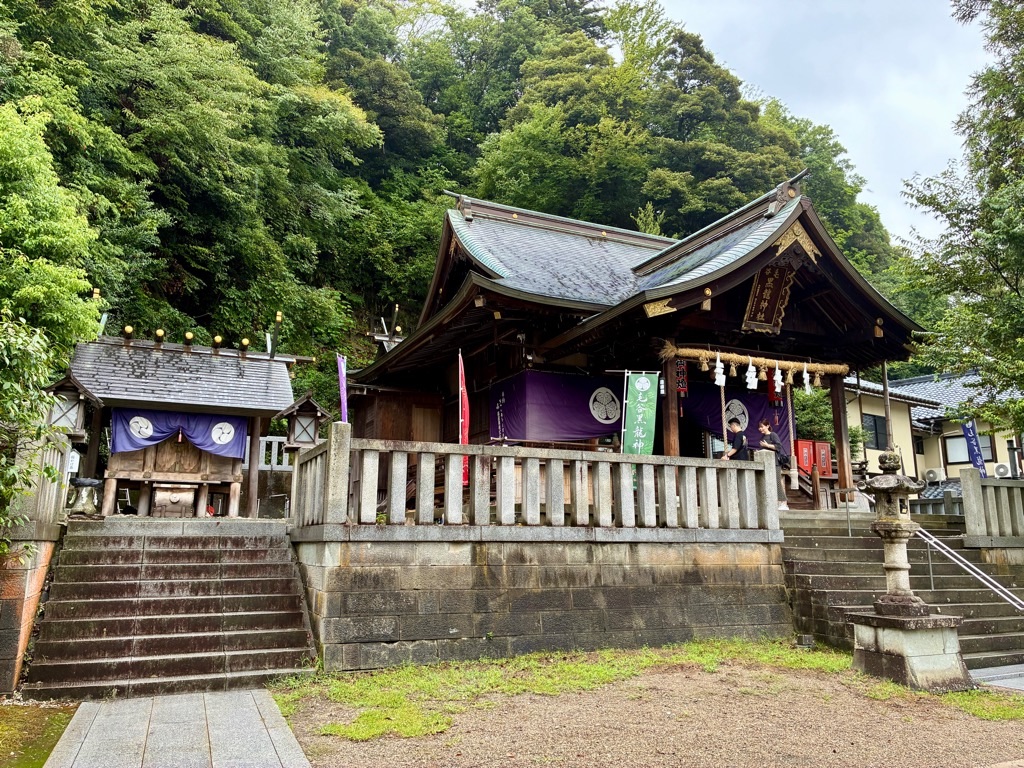 毛谷黒龍神社 境内
