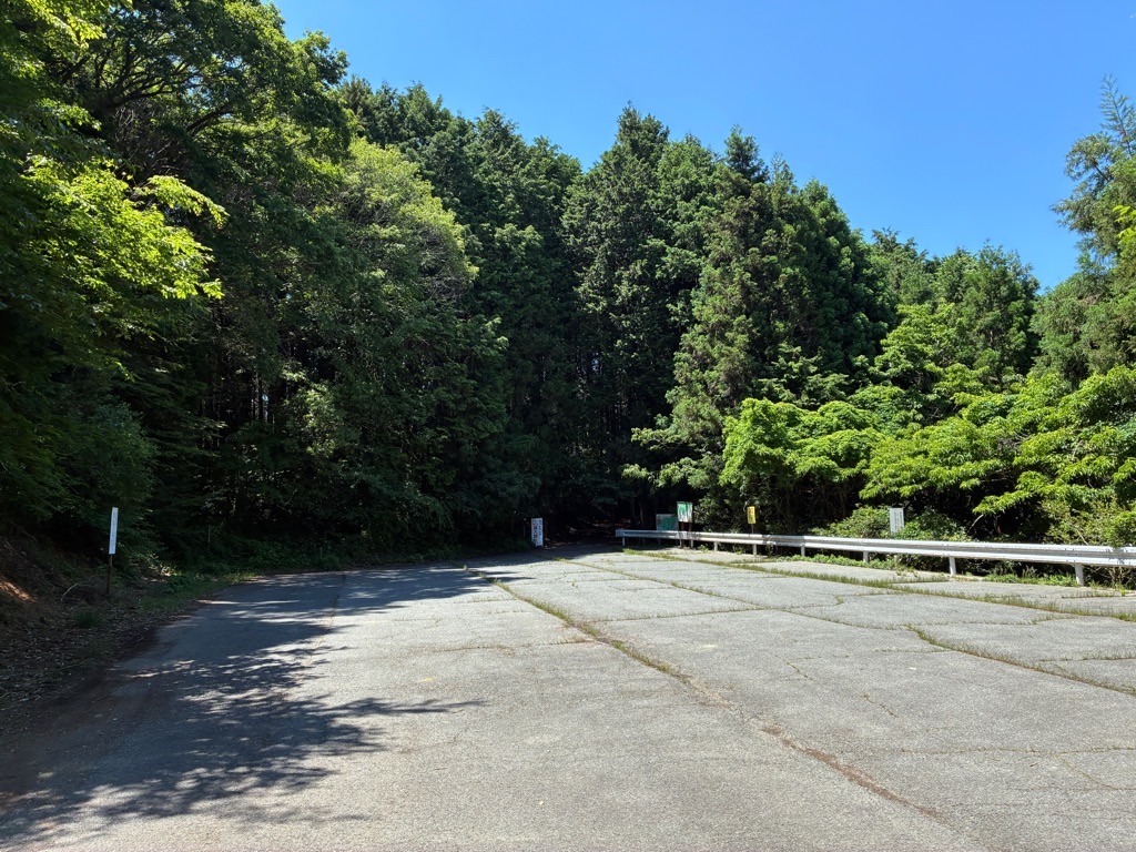備中松山城 雲海展望台の大型バス展開場