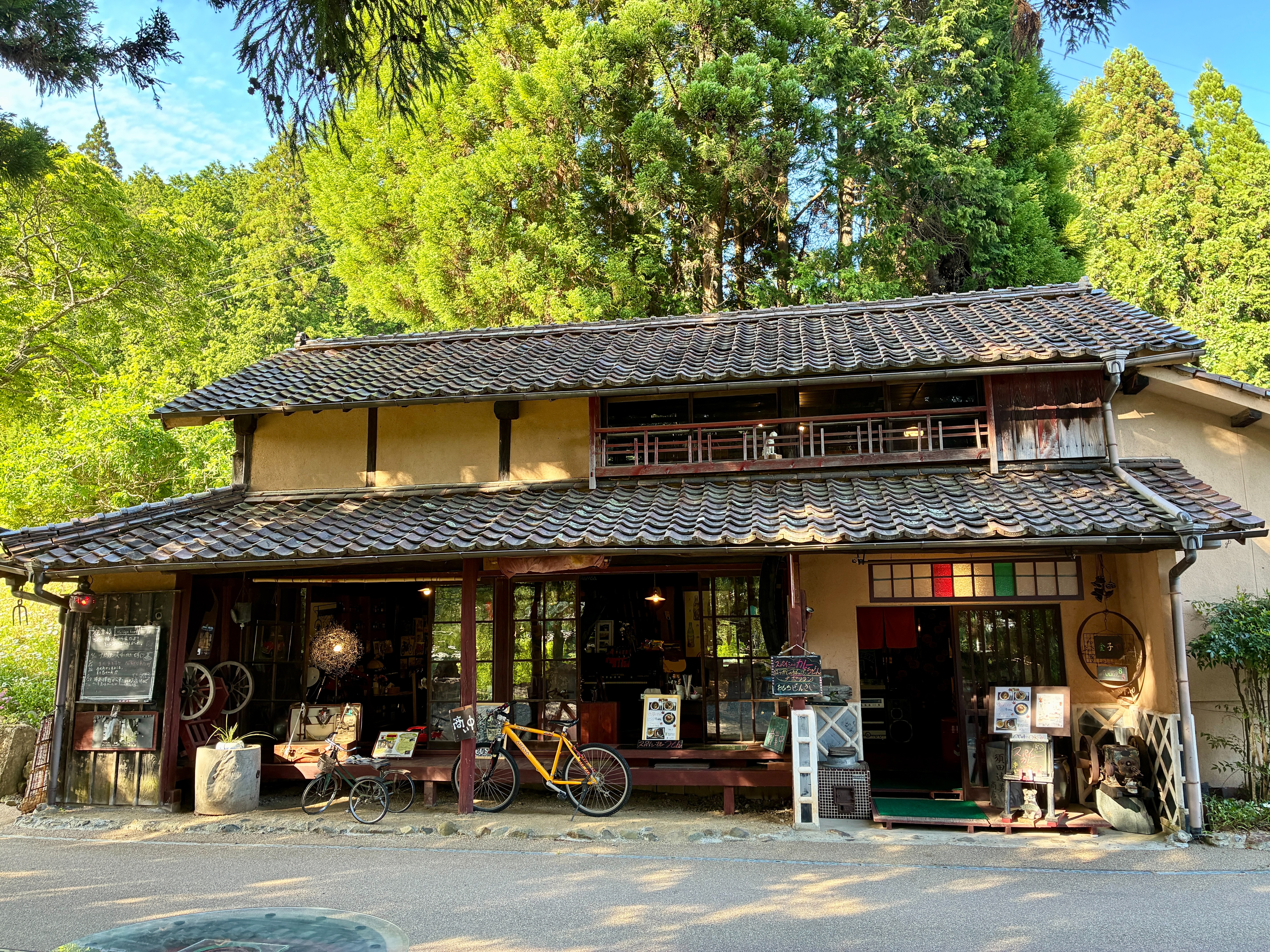 吹屋ふるさと村 金子や 外観