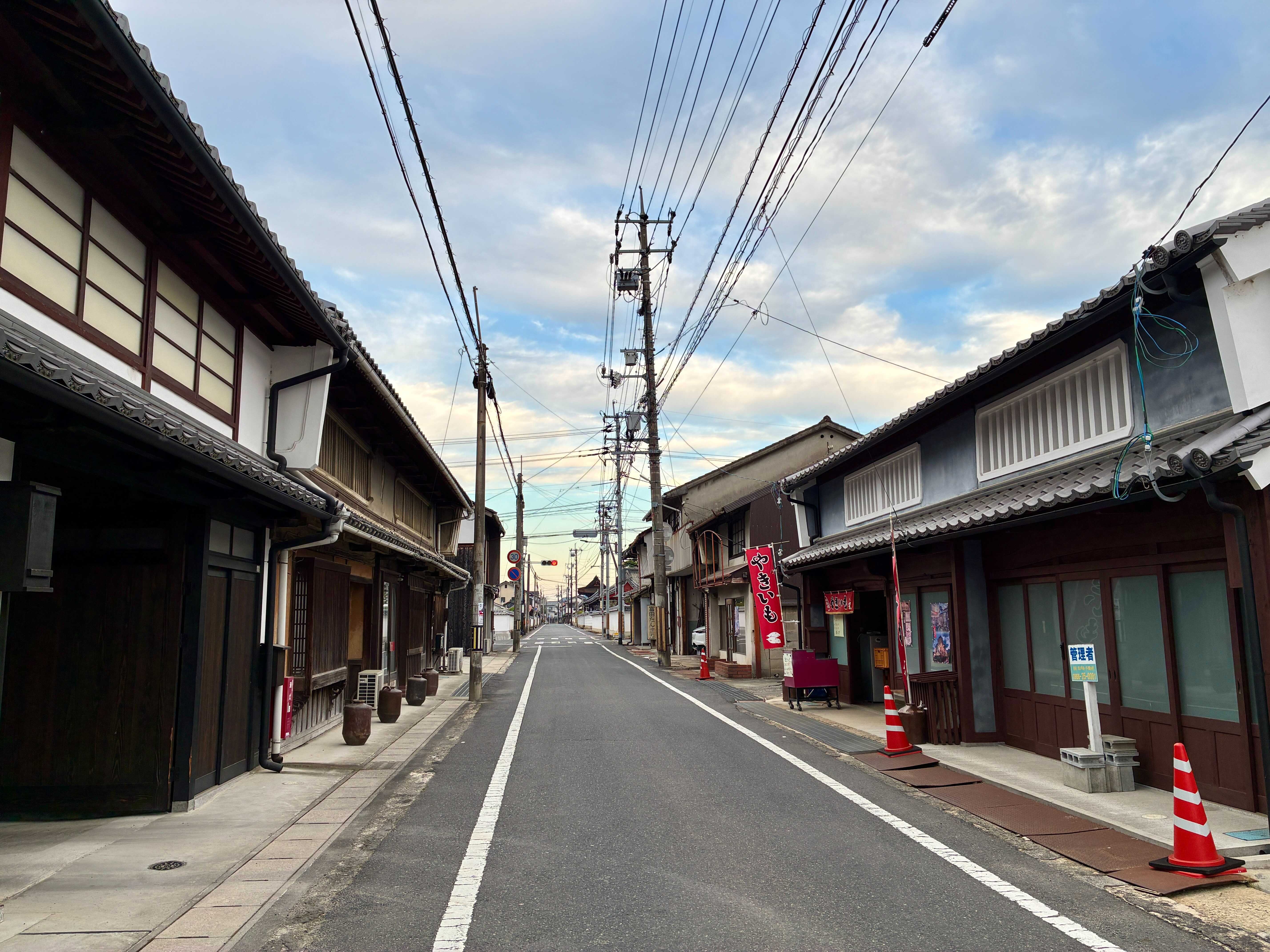 津山城西 軒切りの町並み