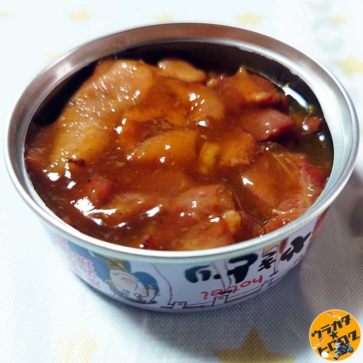 ホテイの焼き鳥缶たれ味の蓋を開いた状態の写真（筆者撮影）