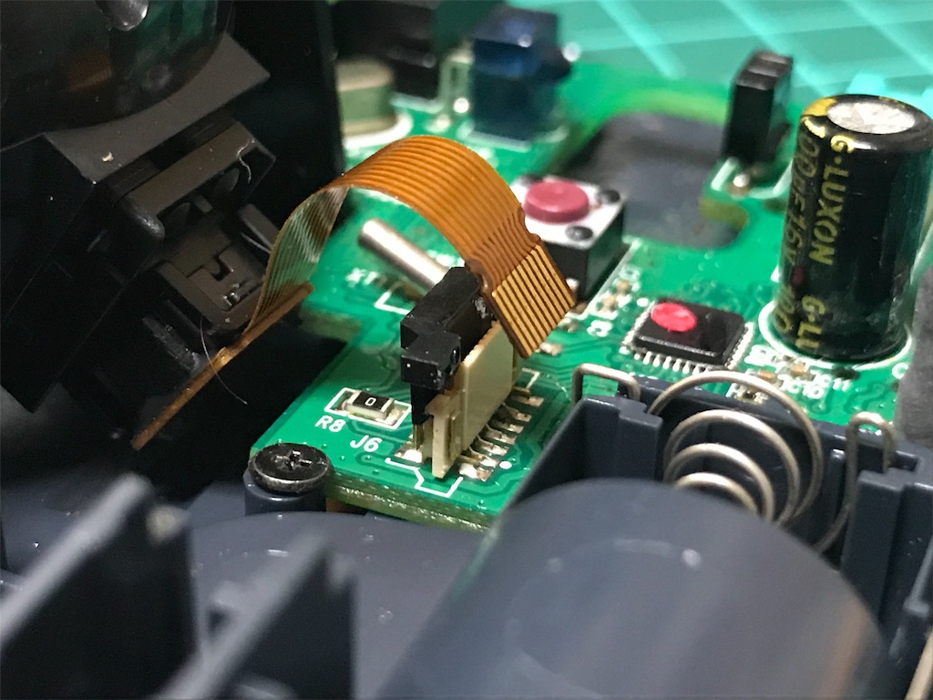 ロジクール M570 戻る進むボタン修理 裏を歩けば花の山