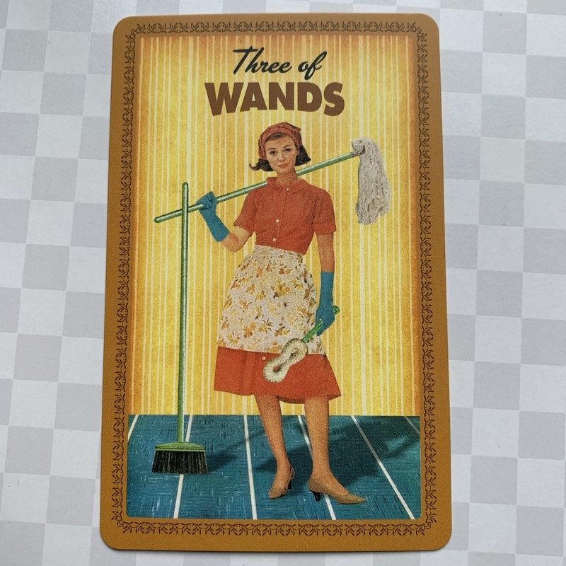 ハウスワイフ・タロット講座 Three of WANDS ワンドの3 - ミカミ