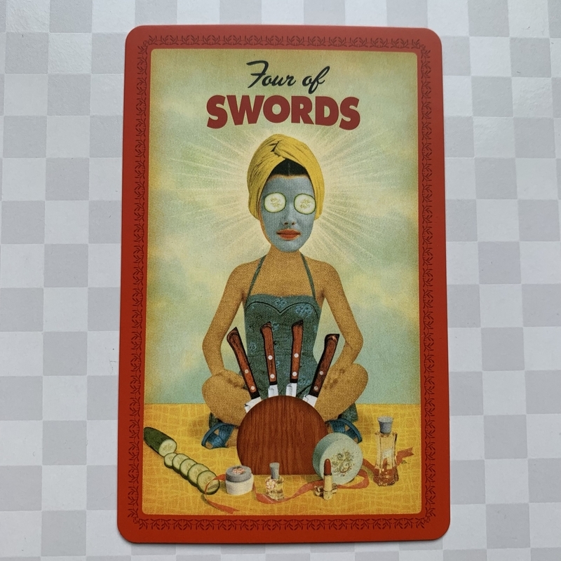 ハウスワイフ・タロット講座 Four of SWORDS ソードの4 - ミカミ