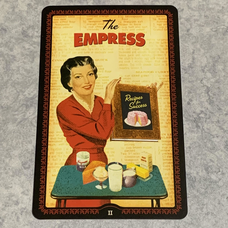 ハウスワイフ・タロット講座 The EMPRESS 女帝 - ミカミ ポーラのuranaisu
