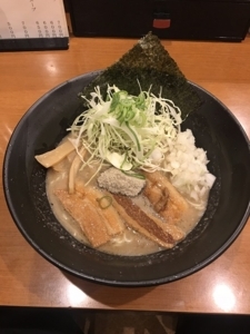 f:id:uraomotenoraneko:20171220185704j:image