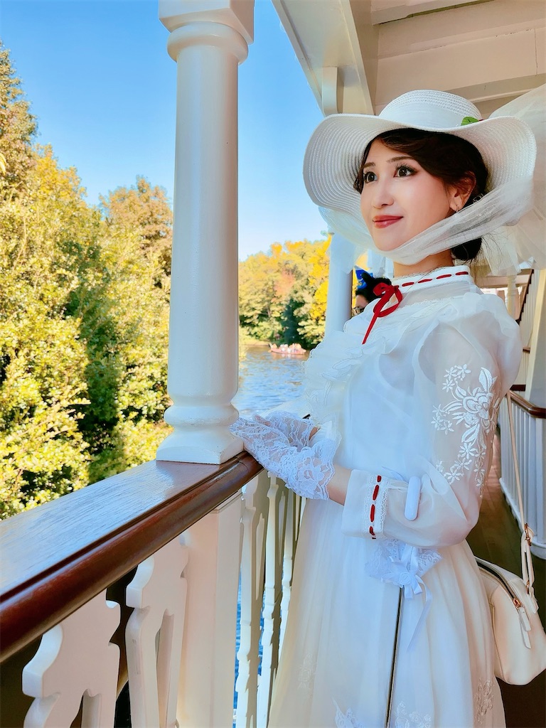 ディズニーハロウィーンで初めての仮装☆メリーポピンズ風 - 愛と真実