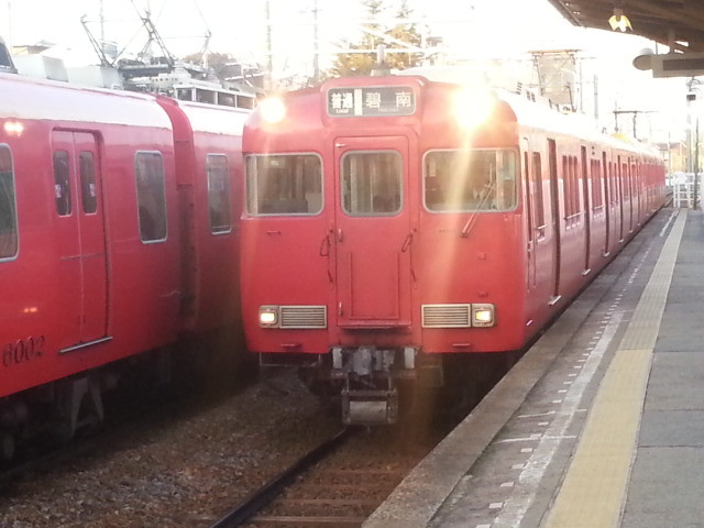 20140127 16.47.11 新川町 碧南 いき ふつう
