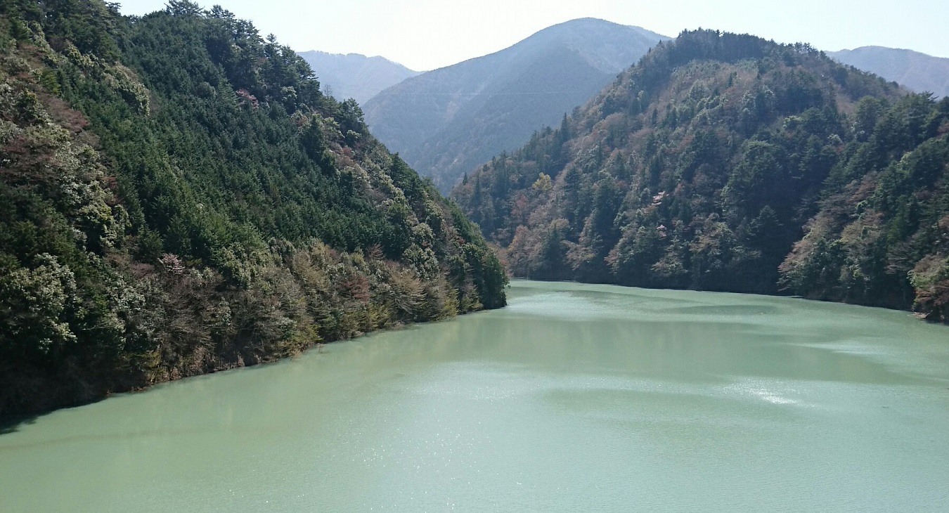 2018.3.28 井川線 (71) 井川いき列車 - 奥大井湖上-接岨峡温泉間(接岨湖) 1350-730