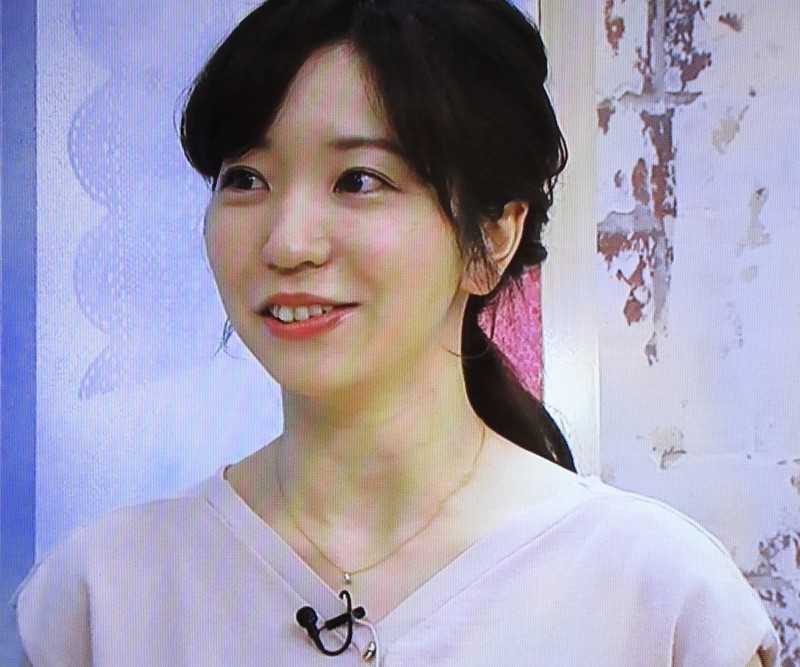 2020.8.21 王位戦第4局解説（中村桃子女流初段） (3) 1080-900
