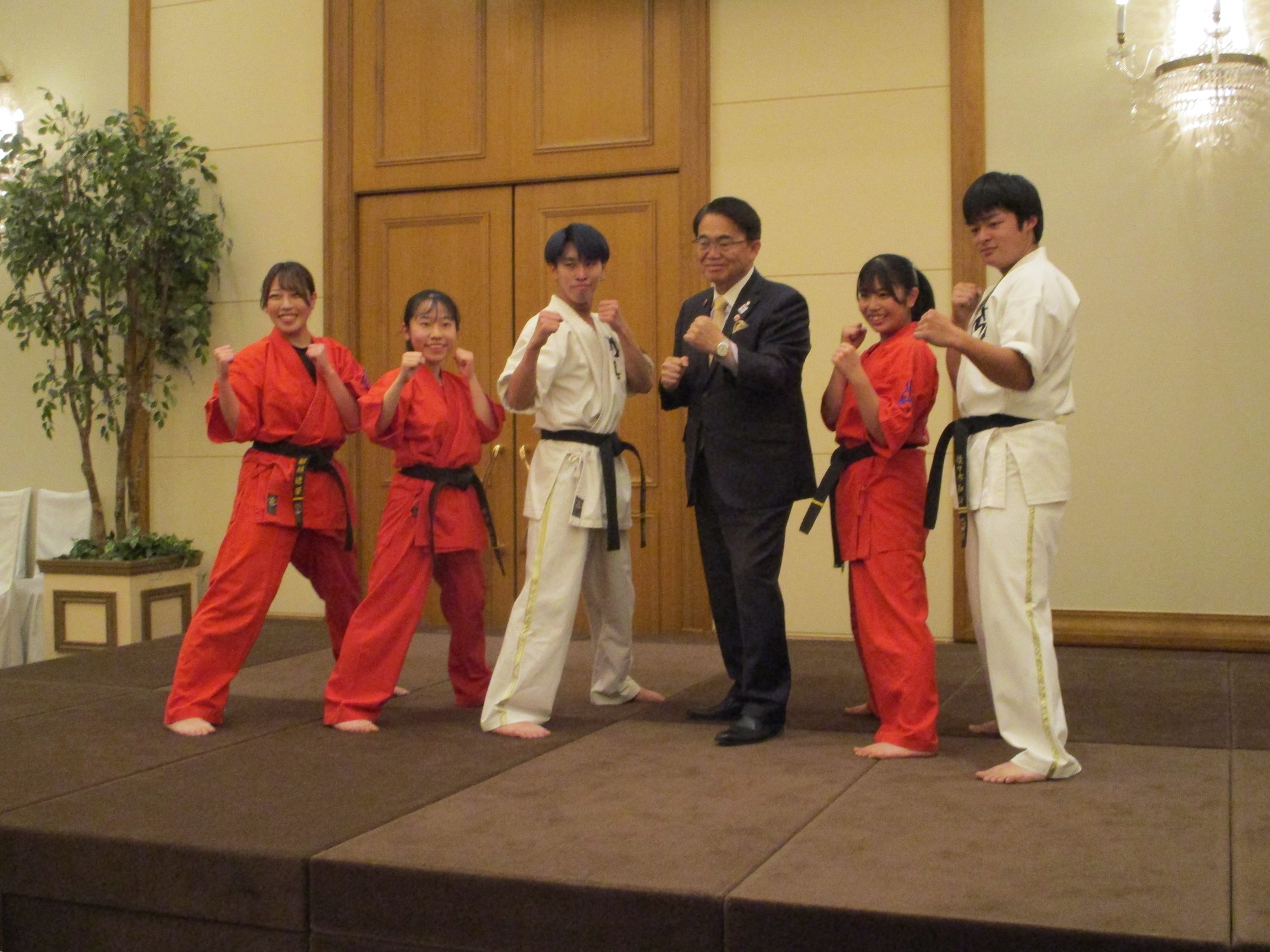 2023.12.22 (9) みゅーじっくからて 2000-1500