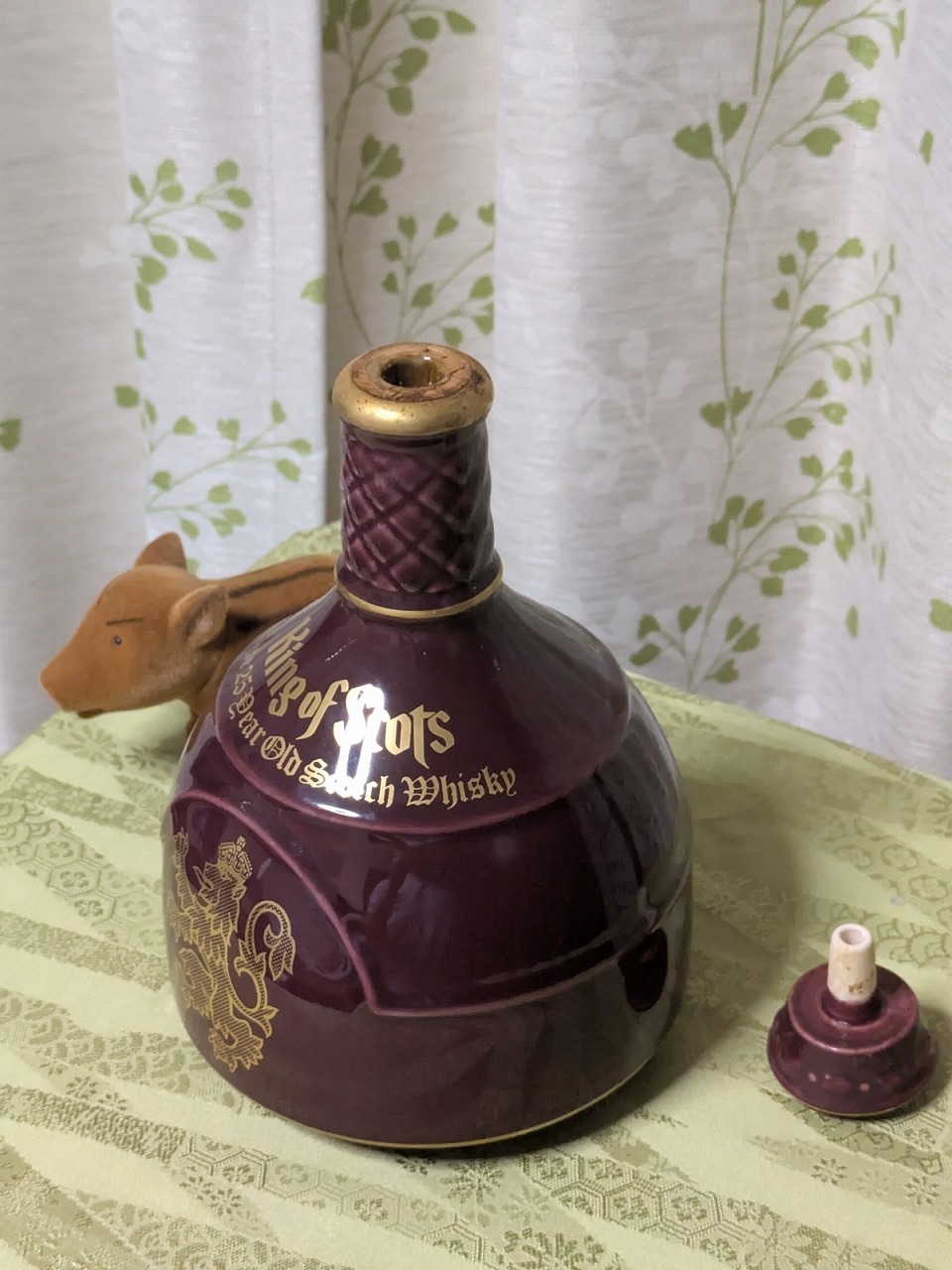 キングオブスコッツ25年陶器ボトル - 紬とウィスキー ウイスキーブログ