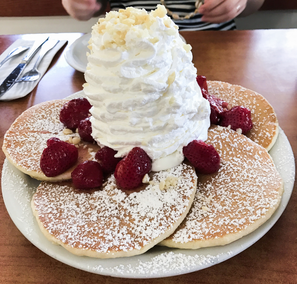 エッグスンシングスパンケーキホノルル