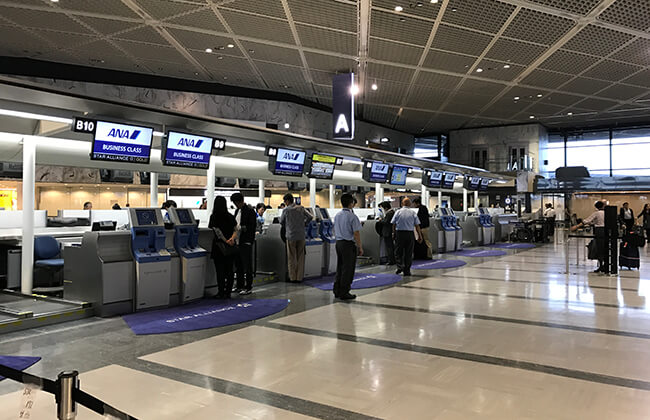 成田国際線anaビジネスクラスカウンター