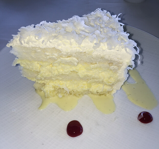 ココナッツケーキ