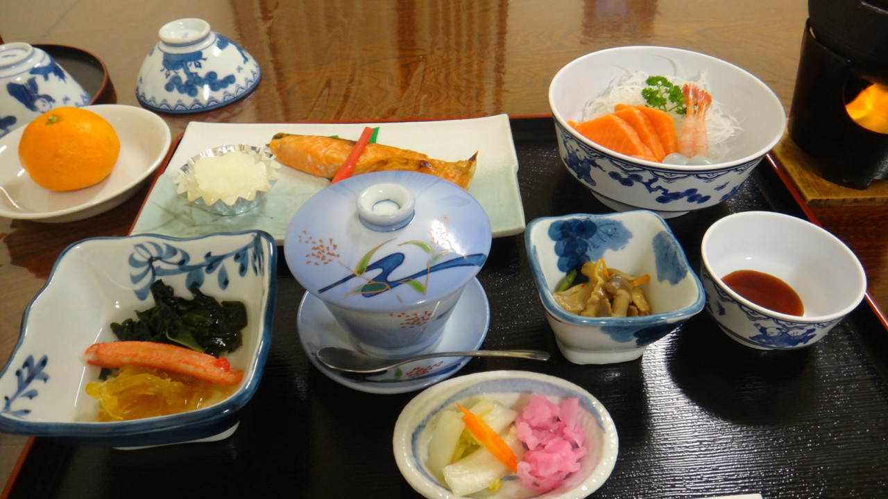  夕食膳