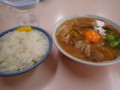 [徳島][ラーメン]いのたに 中肉たまご・めし