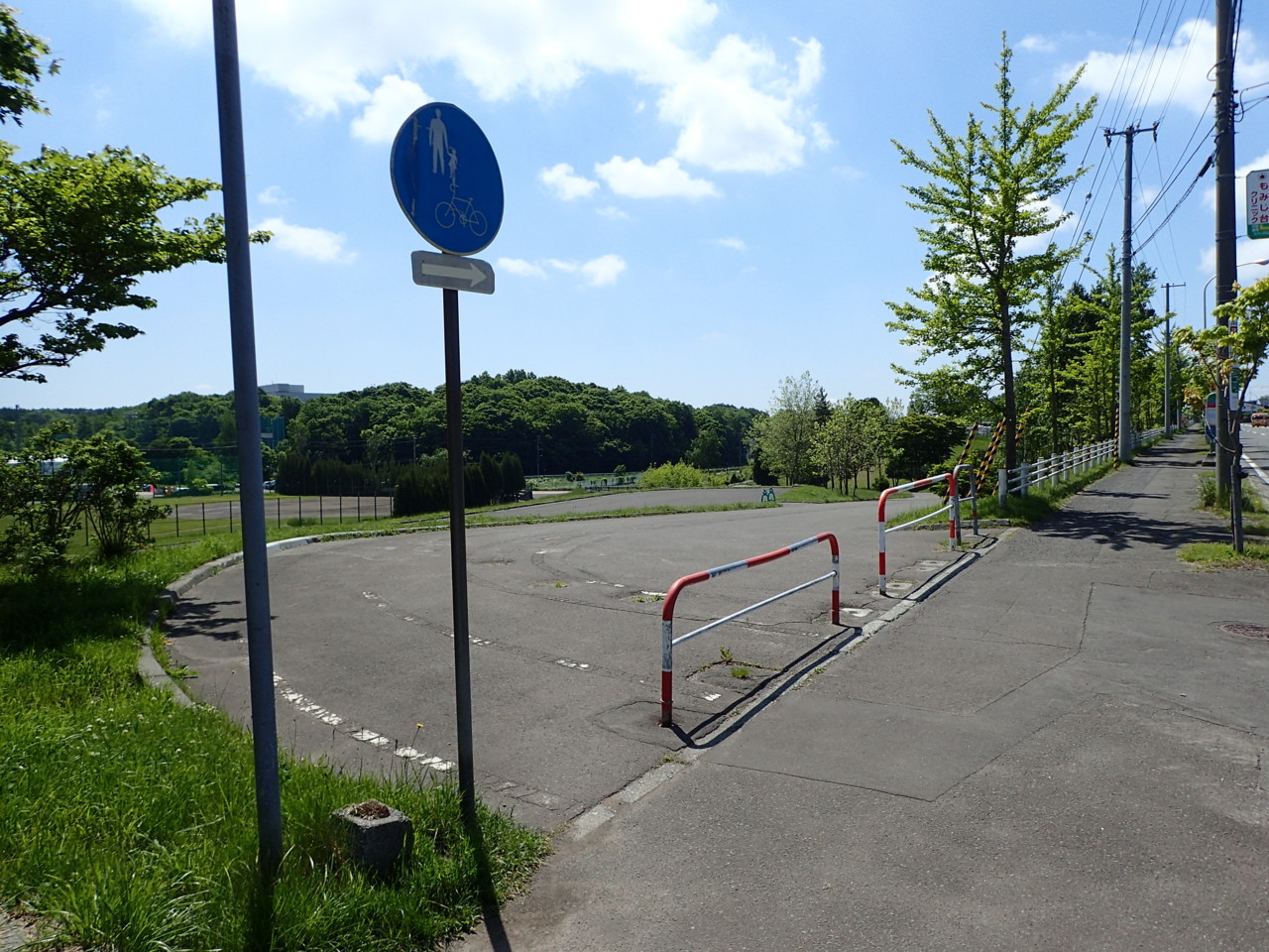 もみじ台緑地へ