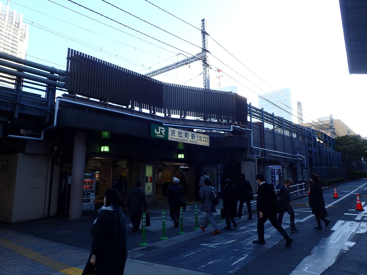 浜松町駅