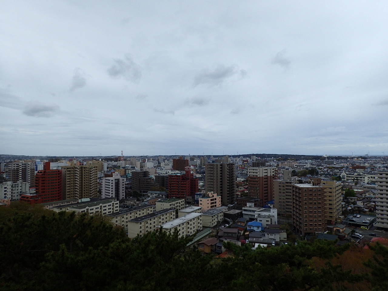 秋田市街