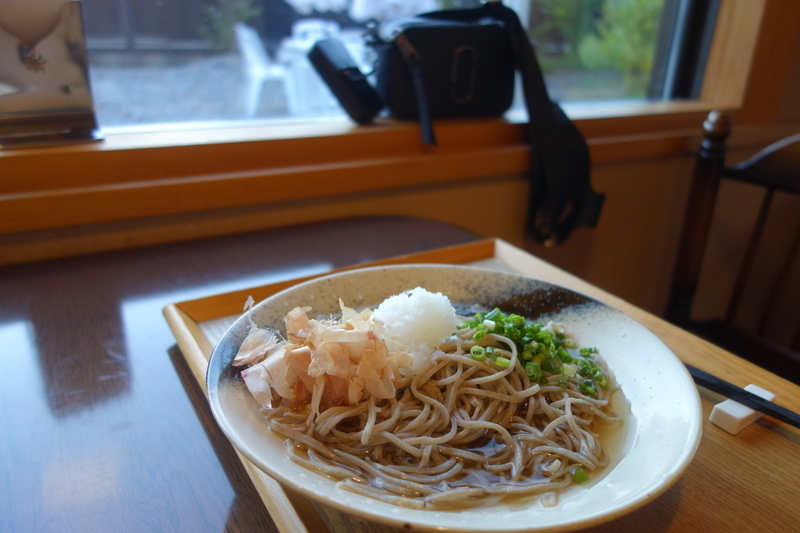 古民家っぽいお蕎麦屋さんのお蕎麦