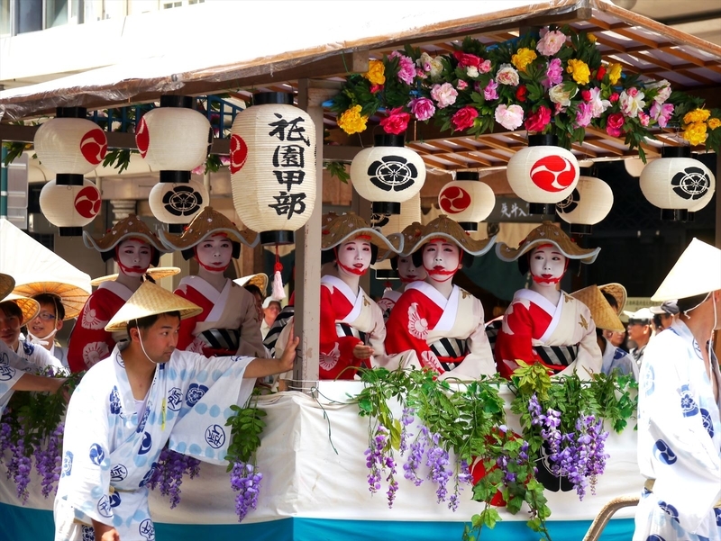 祇園甲部の綺麗どころ＠祇園祭花笠巡行