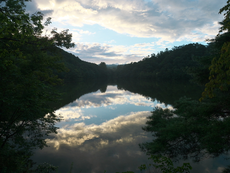 宝ヶ池の夕暮れ